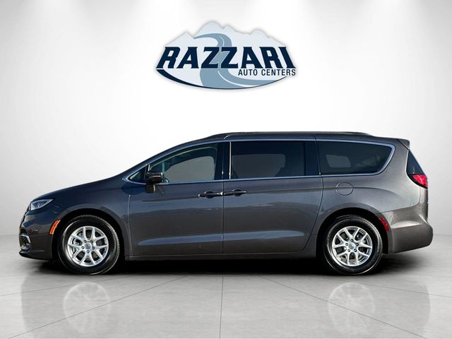 2022 Chrysler Pacifica Touring-L