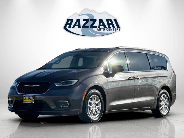 2022 Chrysler Pacifica Touring-L