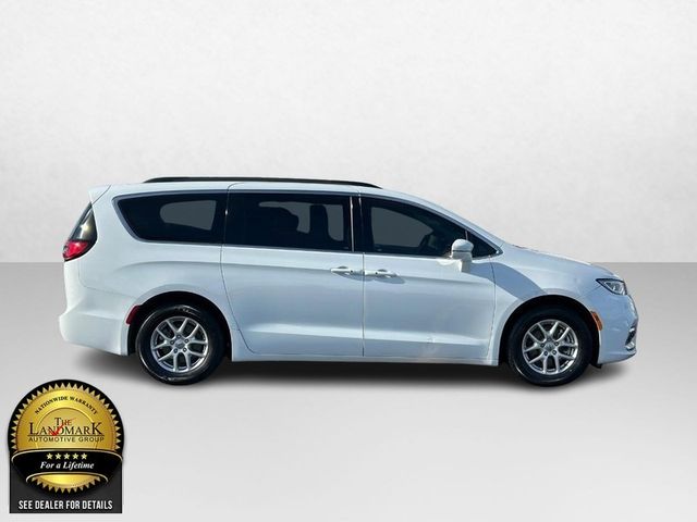 2022 Chrysler Pacifica Touring-L