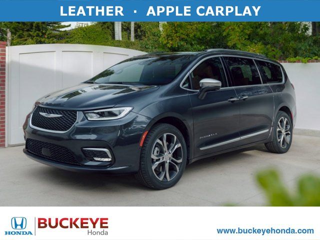 2022 Chrysler Pacifica Touring-L