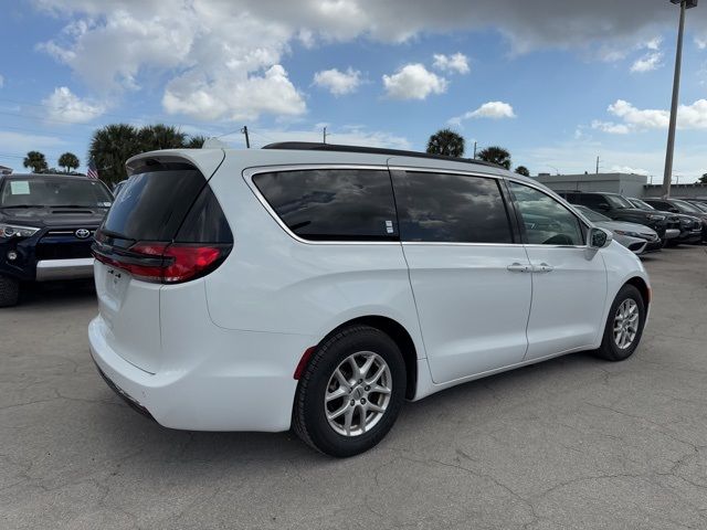 2022 Chrysler Pacifica Touring-L