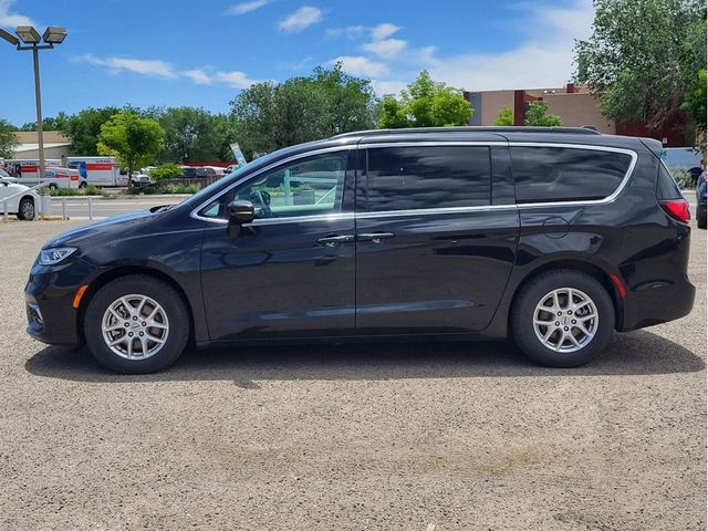 2022 Chrysler Pacifica Touring-L