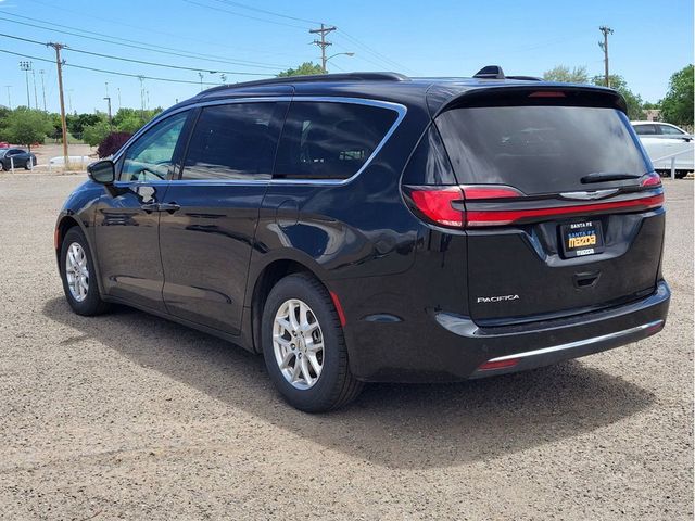 2022 Chrysler Pacifica Touring-L