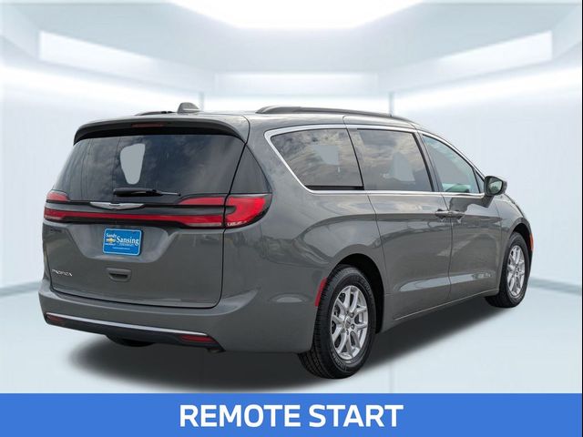 2022 Chrysler Pacifica Touring-L