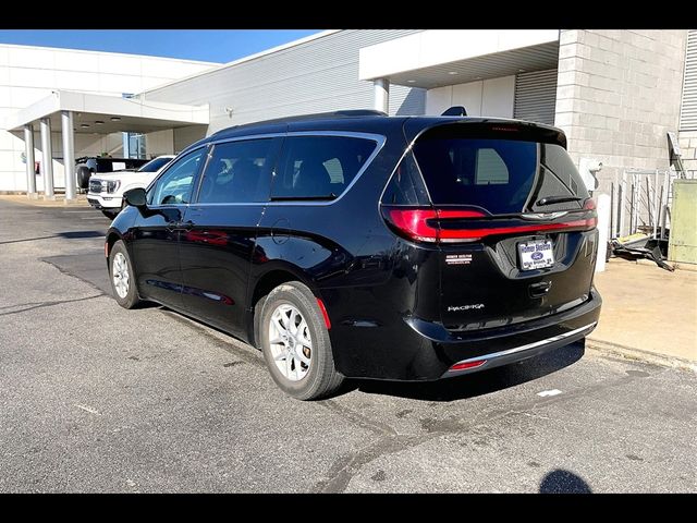 2022 Chrysler Pacifica Touring-L