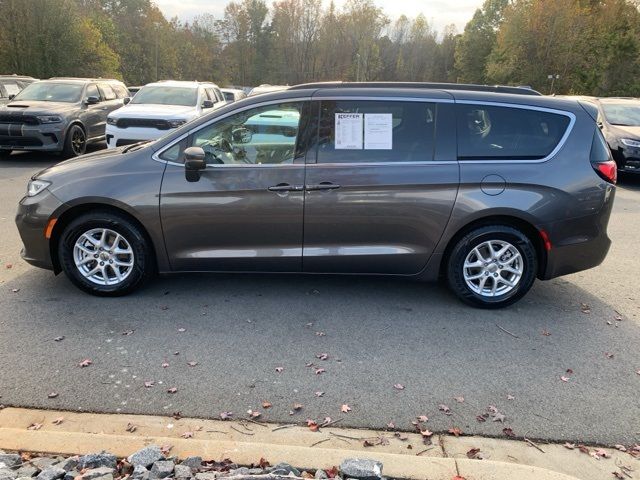 2022 Chrysler Pacifica Touring-L