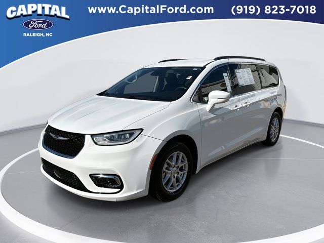 2022 Chrysler Pacifica Touring-L