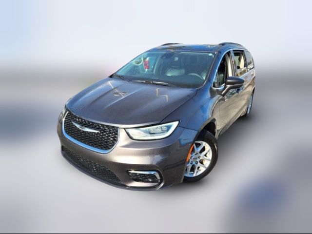 2022 Chrysler Pacifica Touring-L