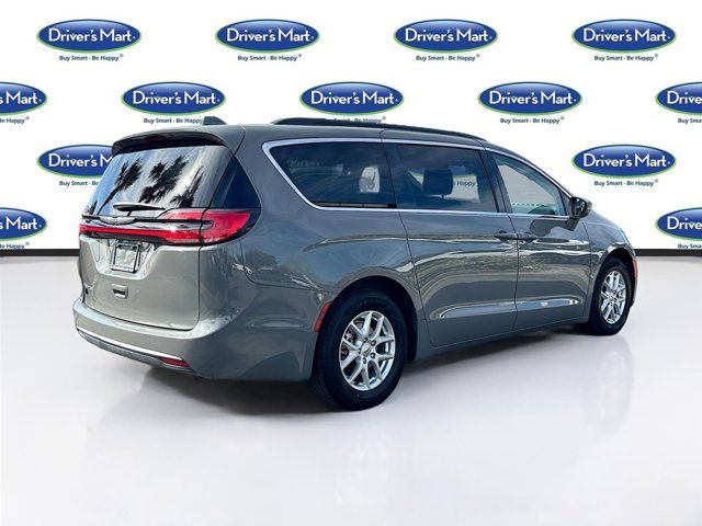 2022 Chrysler Pacifica Touring-L