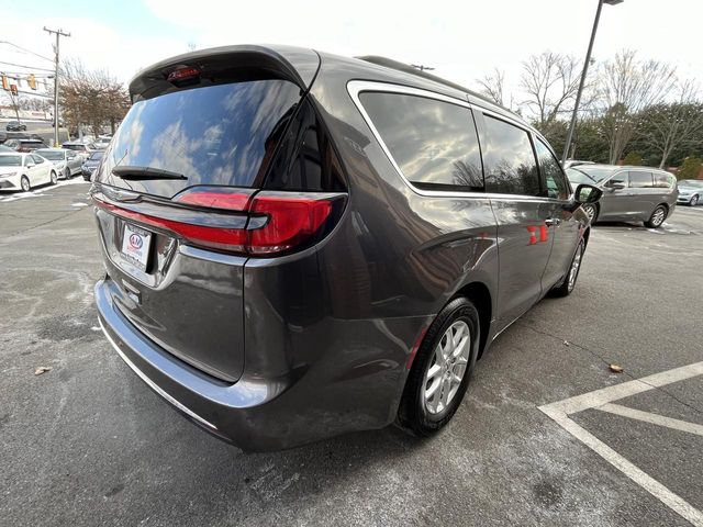 2022 Chrysler Pacifica Touring-L