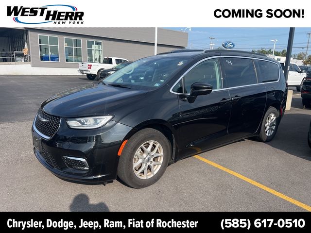 2022 Chrysler Pacifica Touring-L