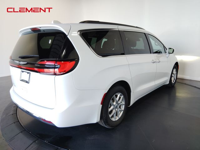 2022 Chrysler Pacifica Touring-L