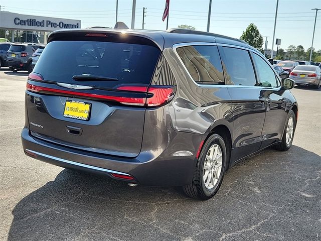 2022 Chrysler Pacifica Touring-L