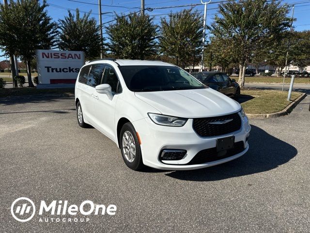 2022 Chrysler Pacifica Touring-L