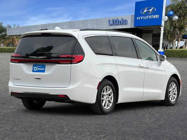 2022 Chrysler Pacifica Touring-L