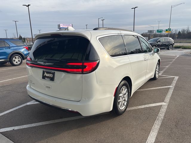 2022 Chrysler Pacifica Touring-L