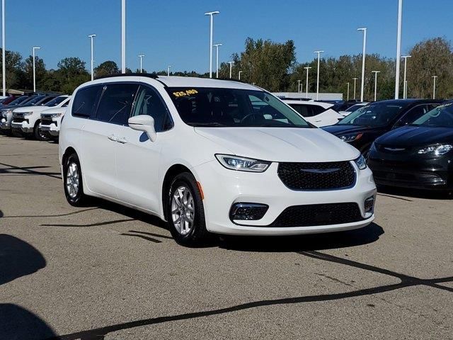 2022 Chrysler Pacifica Touring-L