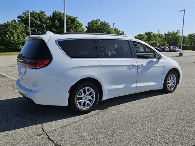 2022 Chrysler Pacifica Touring-L