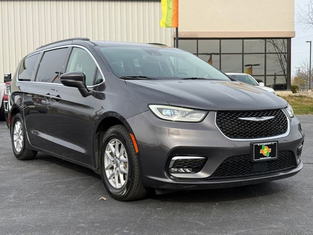 2022 Chrysler Pacifica Touring-L