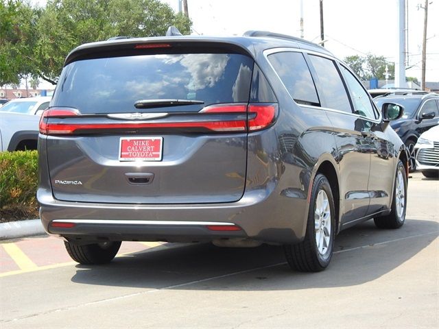 2022 Chrysler Pacifica Touring-L