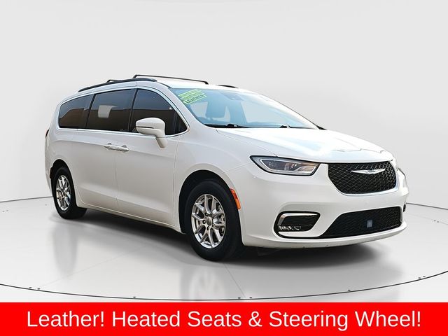 2022 Chrysler Pacifica Touring-L