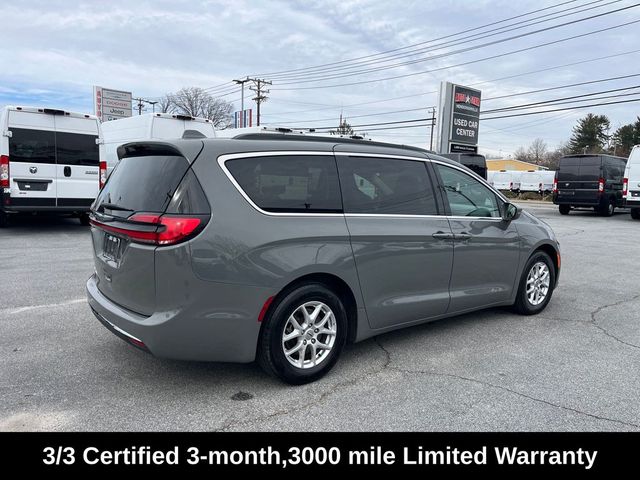 2022 Chrysler Pacifica Touring-L