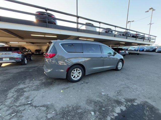 2022 Chrysler Pacifica Touring-L