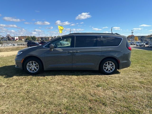 2022 Chrysler Pacifica Touring-L