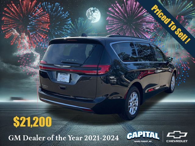 2022 Chrysler Pacifica Touring-L