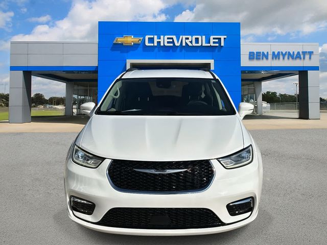 2022 Chrysler Pacifica Touring-L