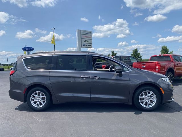 2022 Chrysler Pacifica Touring-L