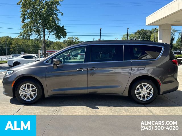 2022 Chrysler Pacifica Touring-L