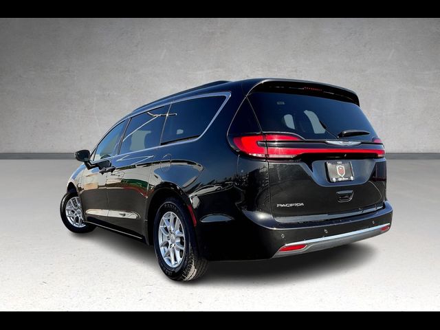 2022 Chrysler Pacifica Touring-L