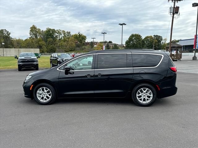 2022 Chrysler Pacifica Touring-L