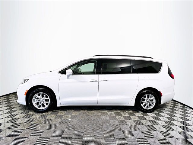 2022 Chrysler Pacifica Touring-L