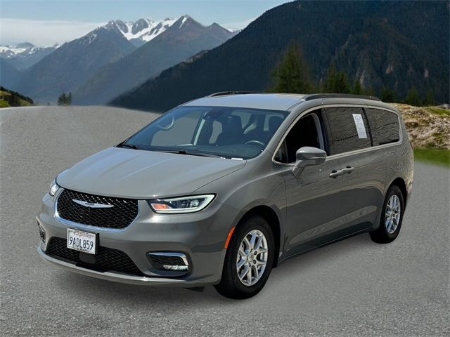 2022 Chrysler Pacifica Touring-L