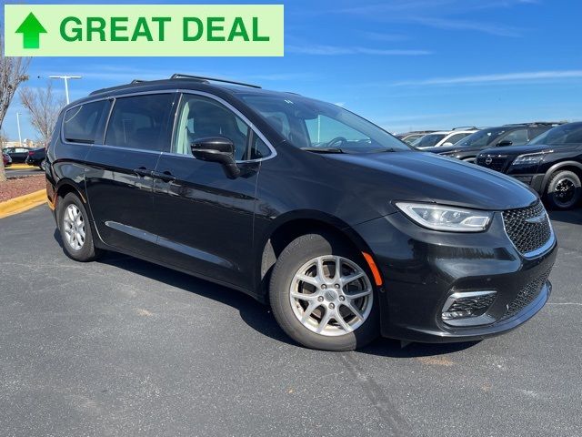 2022 Chrysler Pacifica Touring-L