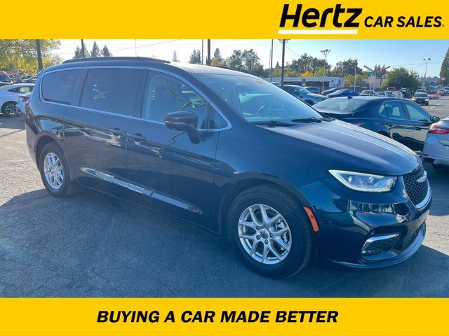 2022 Chrysler Pacifica Touring-L