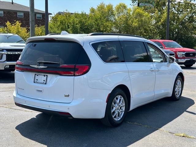 2022 Chrysler Pacifica Touring-L