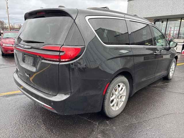 2022 Chrysler Pacifica Touring-L