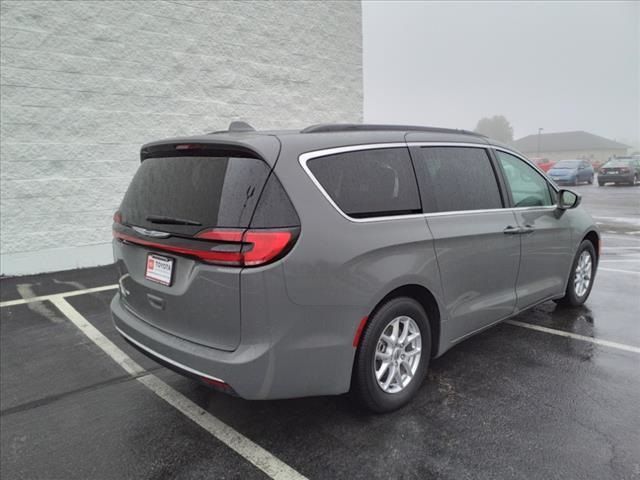 2022 Chrysler Pacifica Touring-L