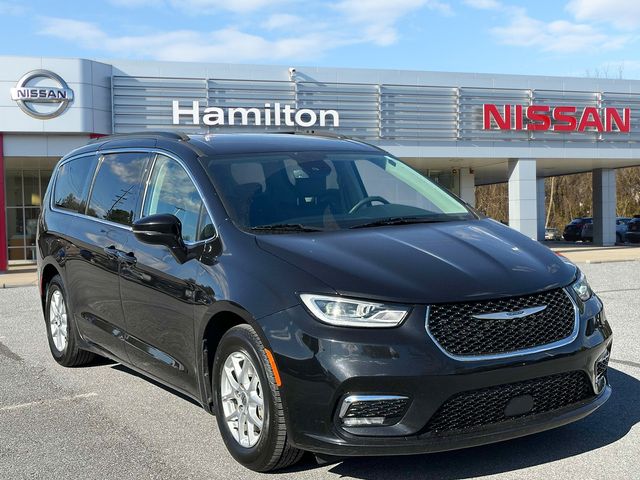 2022 Chrysler Pacifica Touring-L