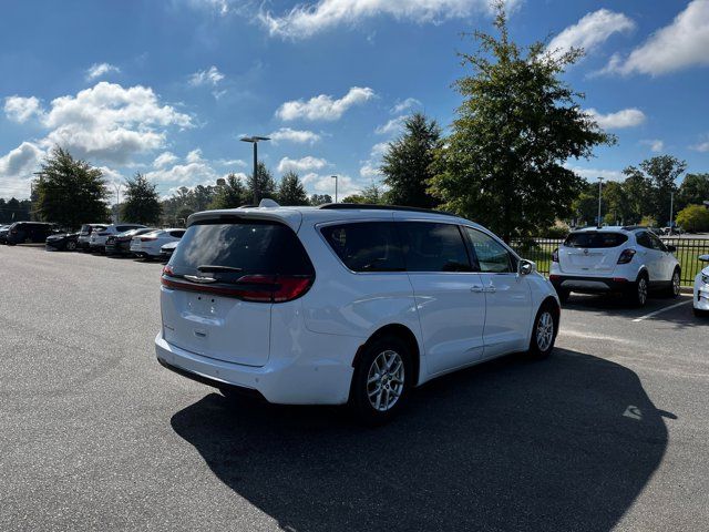 2022 Chrysler Pacifica Touring-L