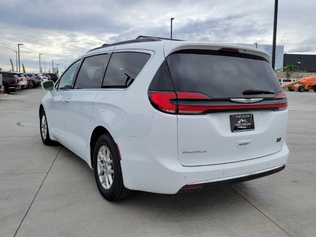 2022 Chrysler Pacifica Touring-L