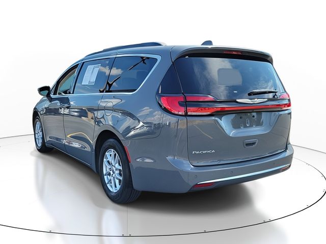 2022 Chrysler Pacifica Touring-L