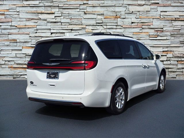 2022 Chrysler Pacifica Touring-L