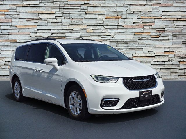 2022 Chrysler Pacifica Touring-L