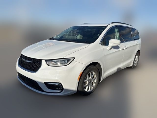 2022 Chrysler Pacifica Touring-L