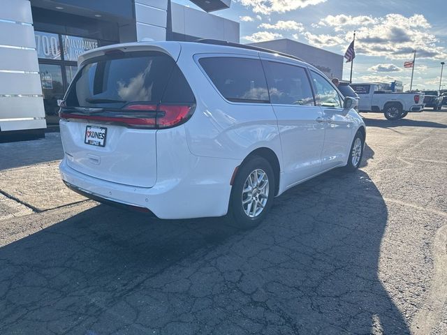 2022 Chrysler Pacifica Touring-L