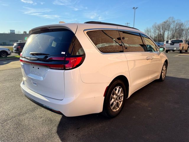 2022 Chrysler Pacifica Touring-L